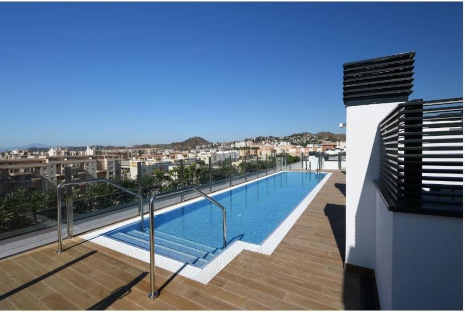 Teatinos Suite Málaga Eksteriør bilde