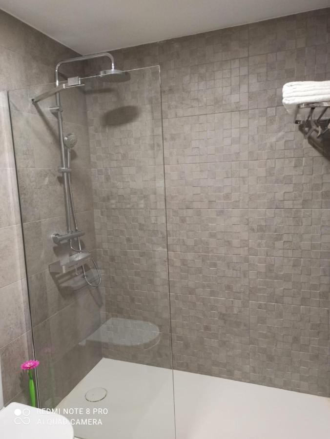 Teatinos Suite Málaga Eksteriør bilde