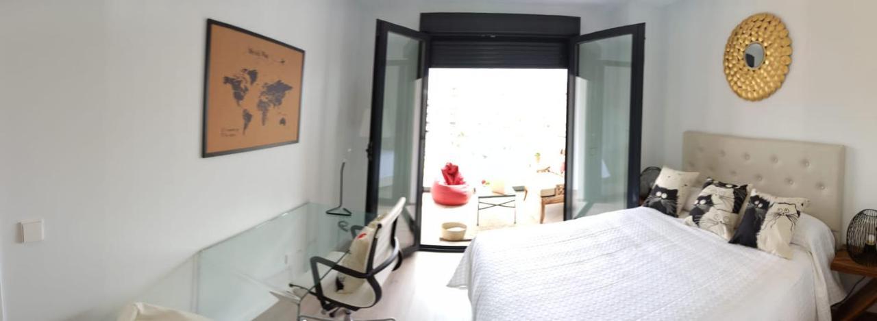 Teatinos Suite Málaga Eksteriør bilde